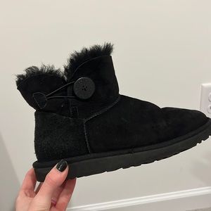 Black Mini Bailey Button Uggs